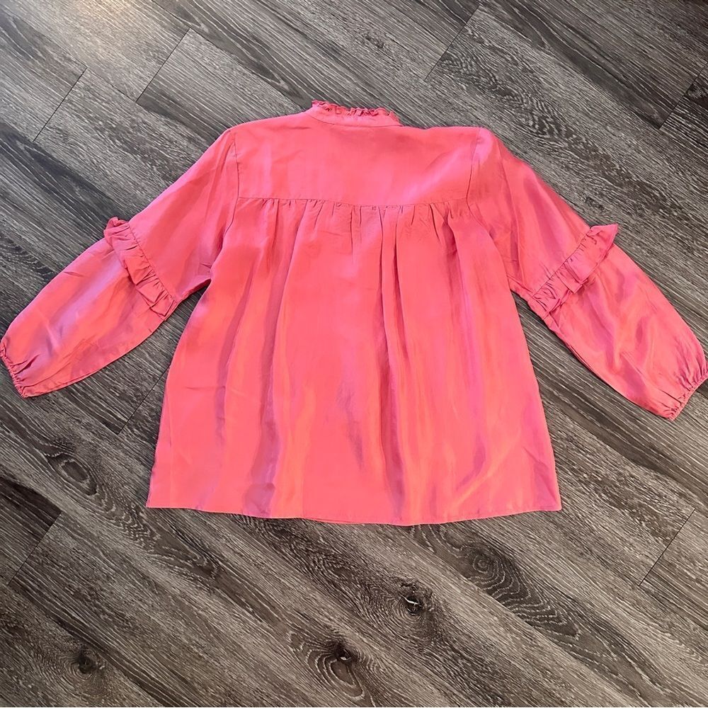 Roller Rabbit Ishorya Coral Silk Blouse - Picture 9 of 9